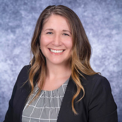Stephanie Wetter headshot